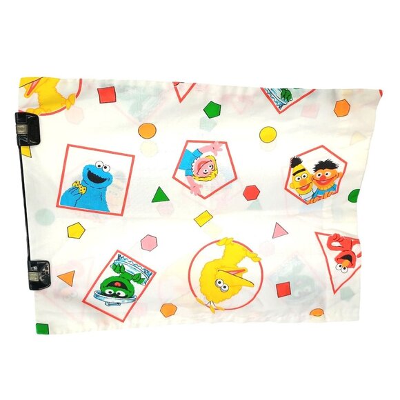 Sesame Street Kids Pillowcase Featuring Beloved Characters Big Bird Cookie Monst - Picture 1 of 9